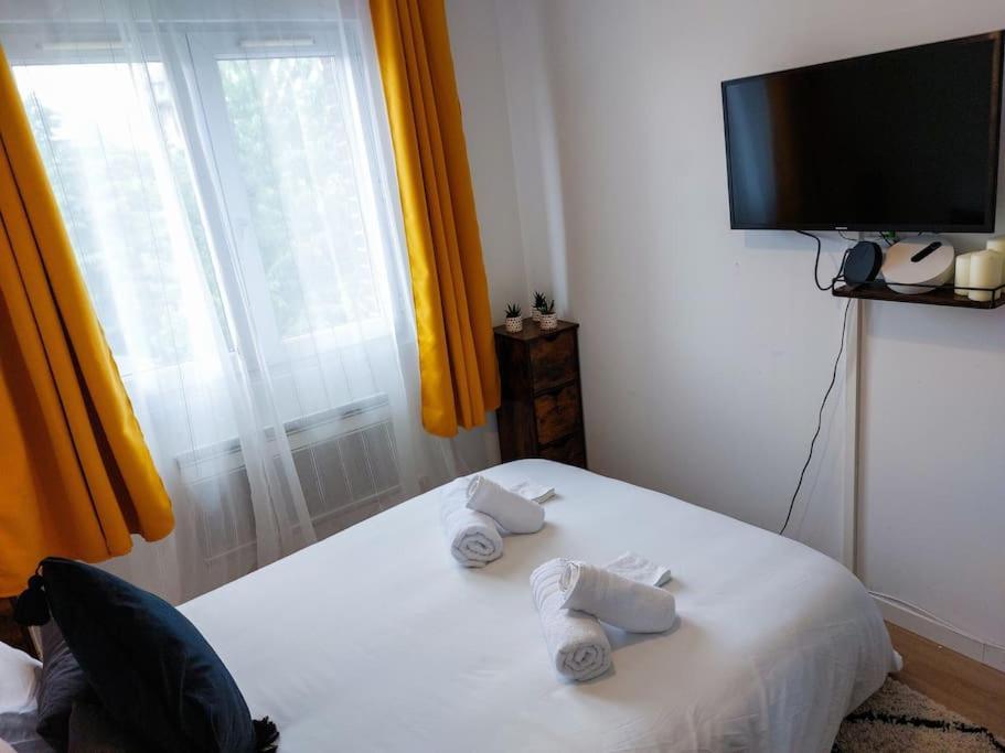Le Sympathique - Petit Dejeuner, Netflix, Jacuzzi Rouen Buitenkant foto